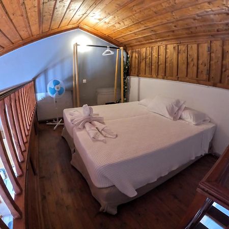 Cozy Apartments In Symi Center Экстерьер фото